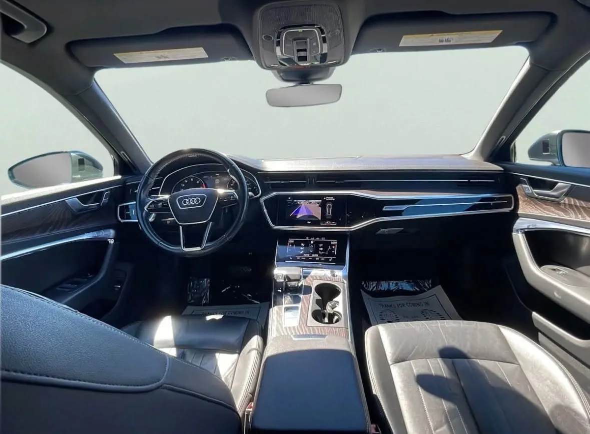 Audi A6 dashboard and cabin