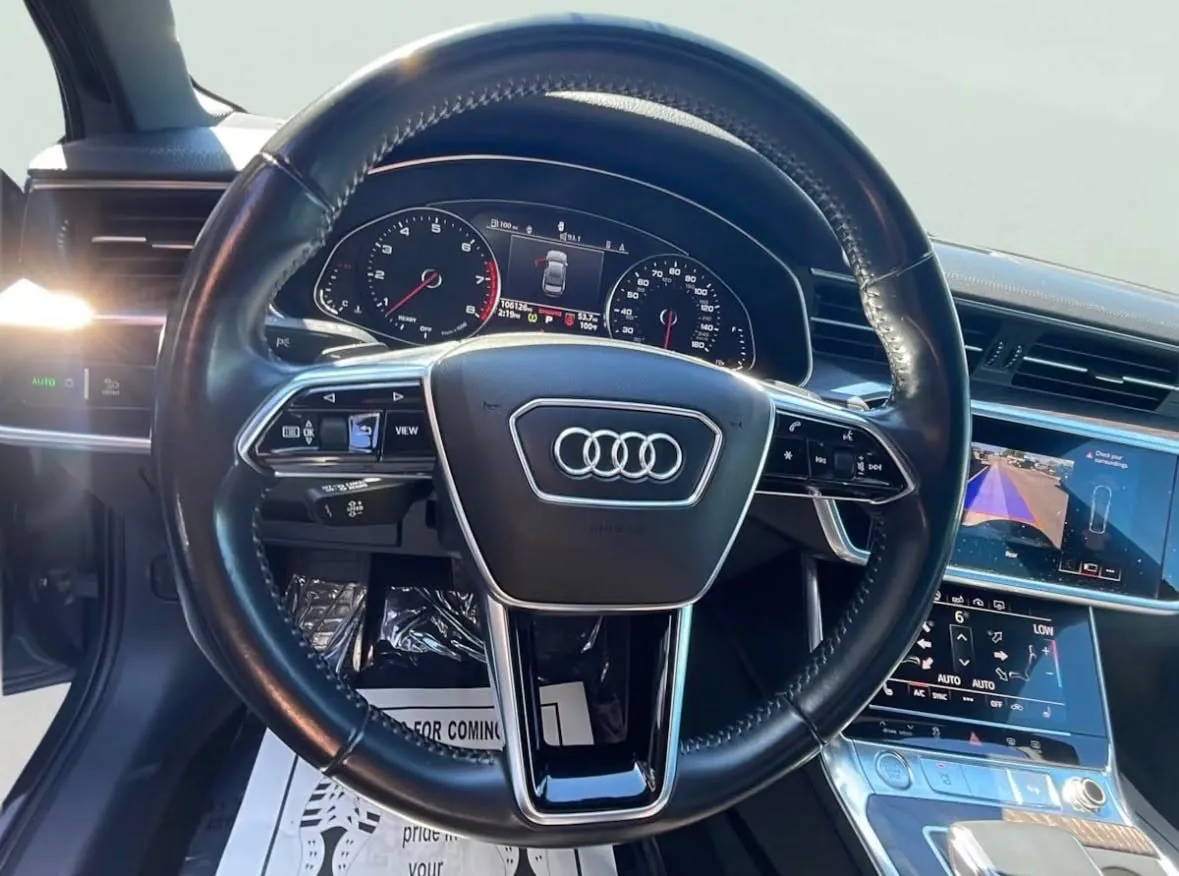 Audi A6 steering wheel and gauges